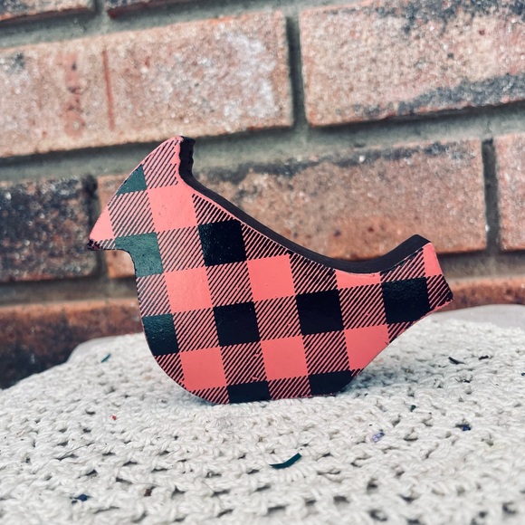 *Red & Black Buffalo Check Cardinal Shelf Sitter - Picture 5 of 11